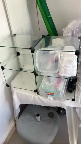  Duas Vitrine para bolo *