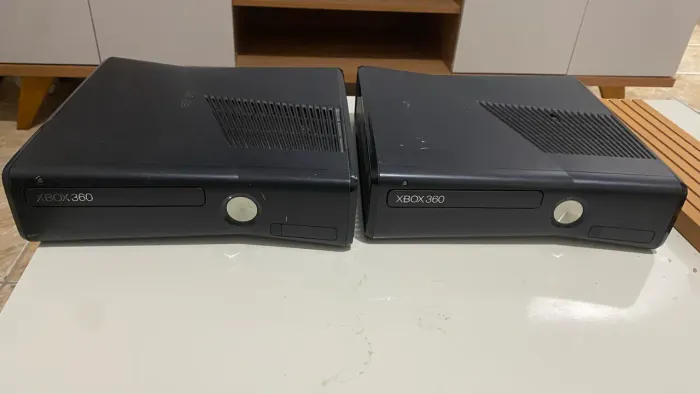 2 consoles Xbox 360