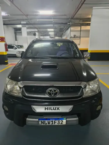Toyota Hilux CD SRV D4-d 4X4 3.0 TDI Diesel AUT 2009