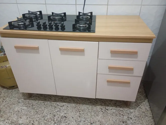 Vende-se fogão com balcão