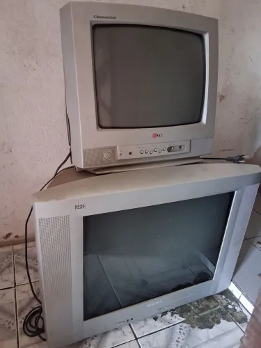 Tvs vendo para conserto ou Retirada de Peças. 