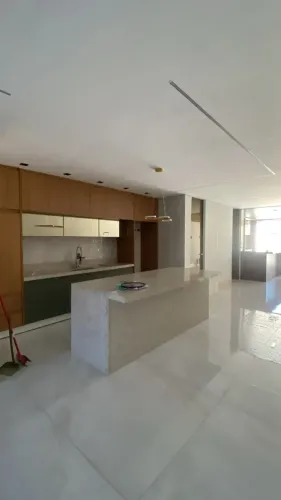 Imóvel para venda possui 396 metros quadrados com 4 quartos em Park Way - Brasília - DF