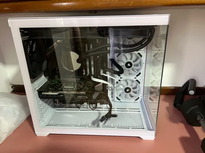 Pc gamer i9 9900k 16GB GTX 1650TI 4GB