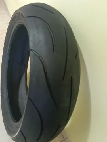 Pneu Michelin 180/55/17