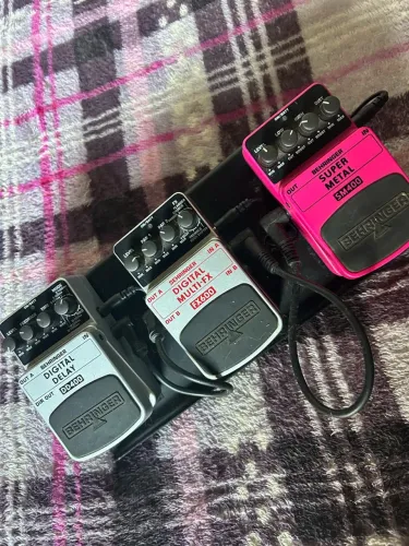 Pedáis de guitarra