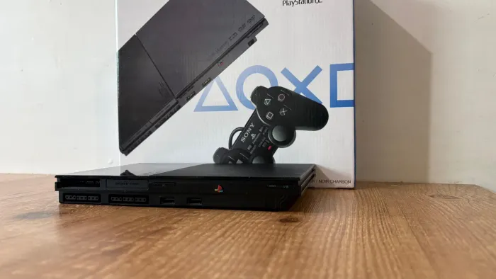 Playstation 2 + Memore Card + Jogos