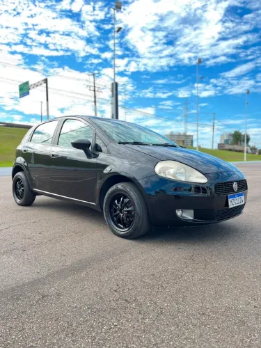 Fiat Punto Attractive 1.4 Fire Flex 8V 5P 2011