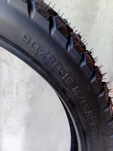 PNEU TRASEIRO 110/80-18