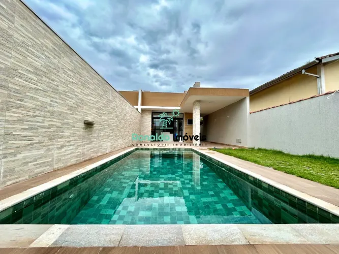 Linda Casa Térrea com Piscina 3 Quartos (1 suíte) no Maitinga em Bertioga - Oportunidade I