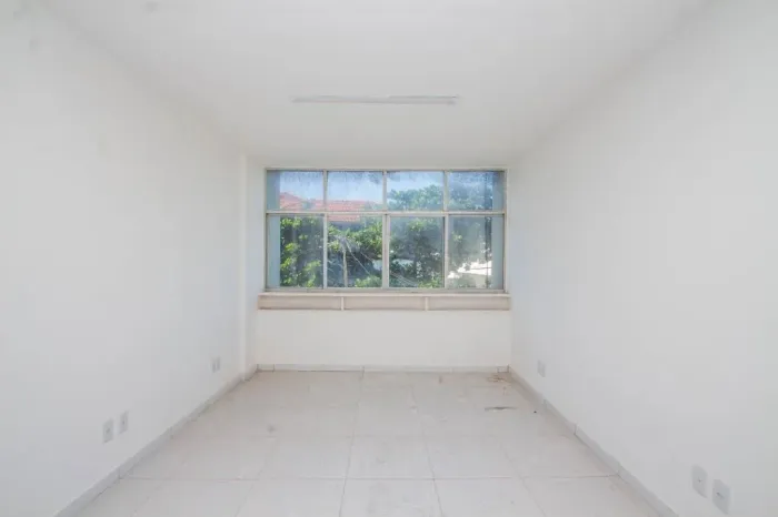 Sala para alugar na Praça do Arsenal
