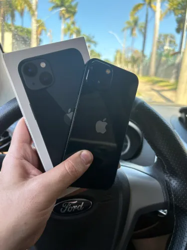iPhone 13
