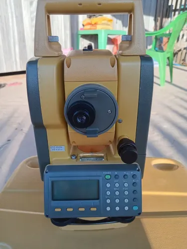 Estação total topcon 102n