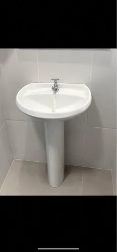 Pia com coluna