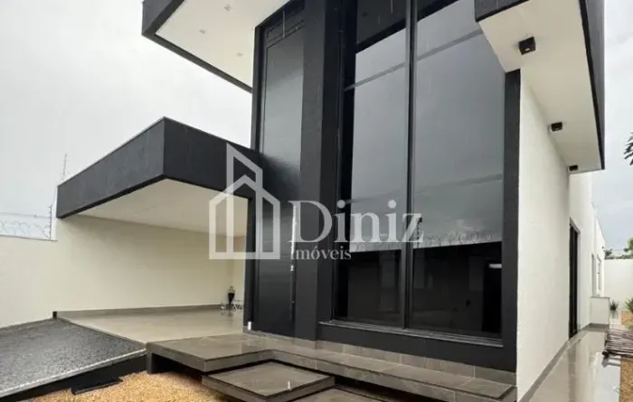 Casa para venda com 237 metros quadrados com 3 quartos em Anápolis City - Anápolis - GO