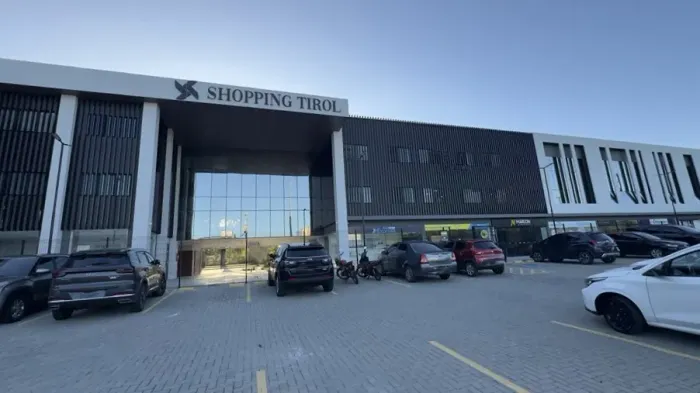 P.COMERCIAL para alugar na cidade de EUSEBIO-CE