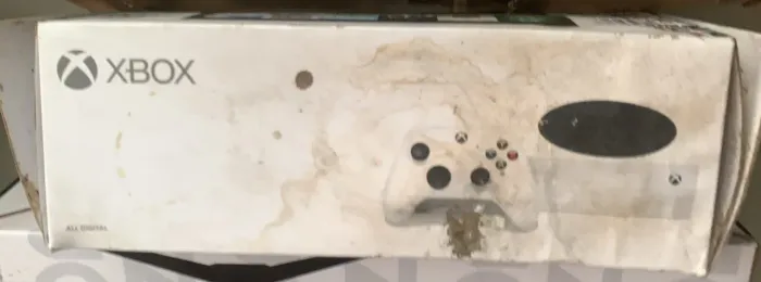 Caixa Xbox séries no estado