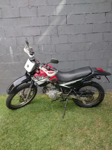 YAMAHA XT 225 - 1998.