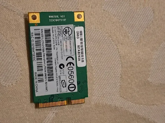 Realtek Wireless Rtl8187b(802.11 B/g) Notebook (Usado)