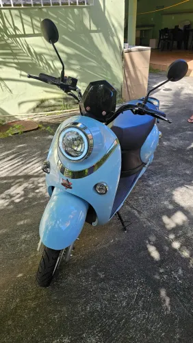 Scooter Elétrica Lola - Apenas 140 km rodados | Super Nova