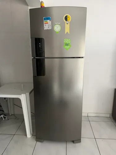 Vendo geladeira cônsul 490L