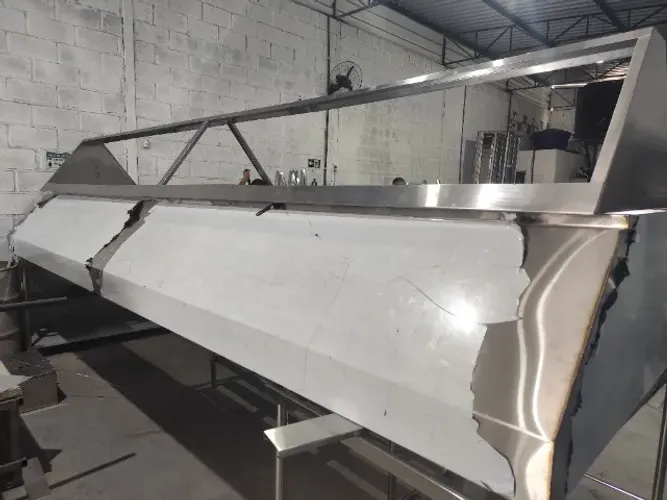 Coifa central 2,00x1,40x0,50m ? perfeita para cozinhas com ilha