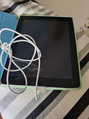 ipad funciona bateria boa + cabo original