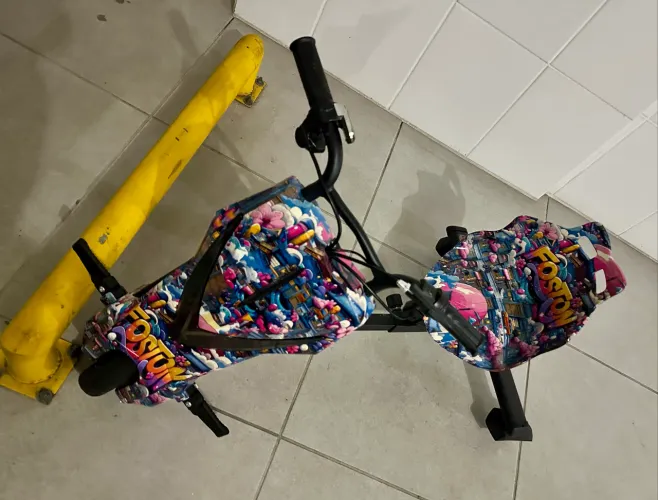 Triciclo elétrico