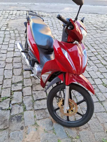 Moto Avelloz Ótimo estado 