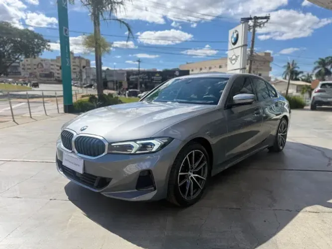 BMW 320I A Modern/sport TB 2.0/a.flex 16V 4P 2025