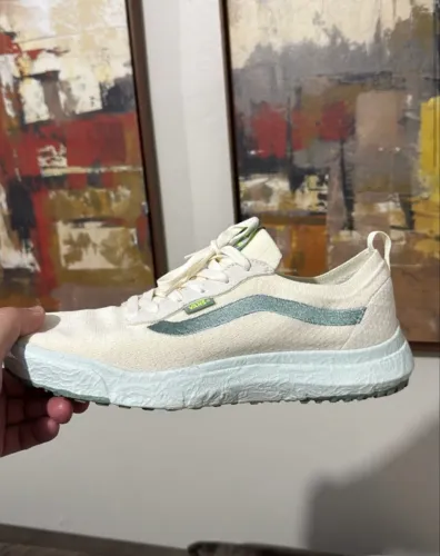 Tênis vans Ultrarange Vr3