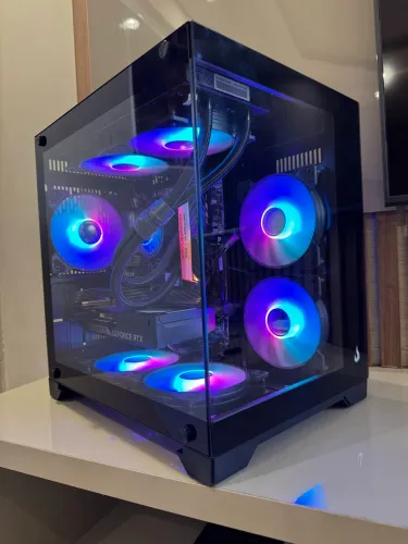 PC Gamer Ryzen 7 5700x + RTX 5060 novo sem uso - Em até 18x