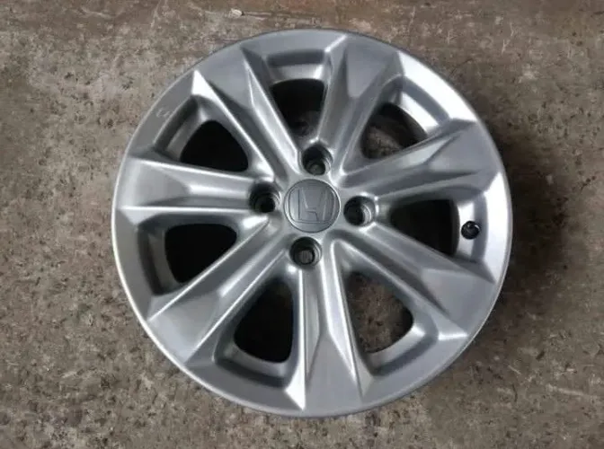 Roda Honda Fit aro 15 (somente 1 roda) ORIGINAL