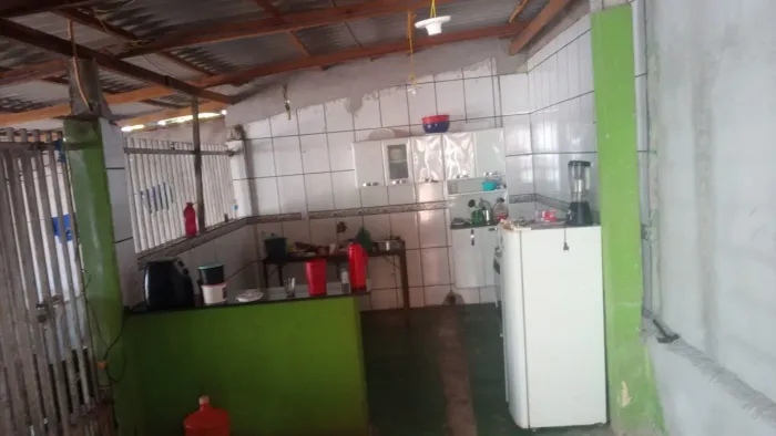 Alugo ou vendo barracão e casa em várzea grande no bairro jardim glória 1