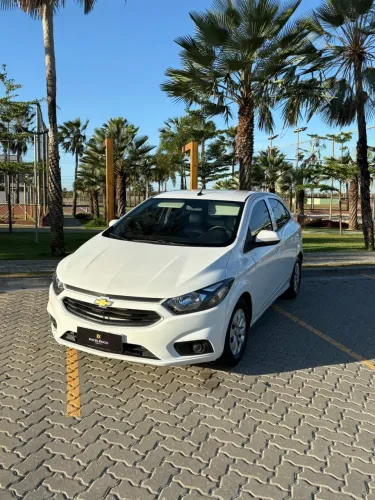 Chevrolet Onix JOY Hatch 1.0 8V Flex Mec. 4P 2019