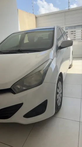 Hyundai HB20S C.plus/c.style1.0 Flex 12V Mec. 4P 2015