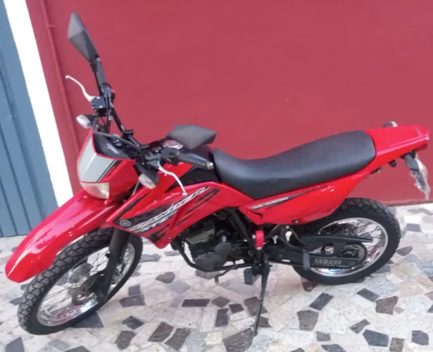 Moto Lander - Impecável