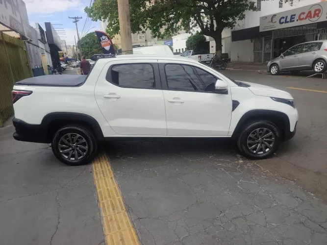 Fiat Strada Freedom 1.3 Flex 8V CD 2024