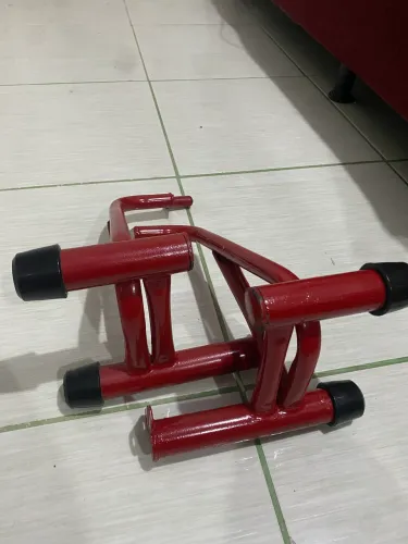 Proteção pra moto titan 160 pra vender logo
