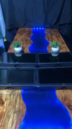 Monitor LED HQ 15,6" | Tenho 4 Unidades Disponíveis | Valor por Unidade