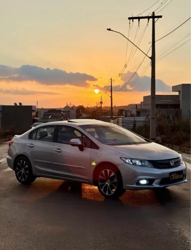 Honda Civic Sedan EXS 1.8/1.8 Flex 16V Aut. 4P 2013