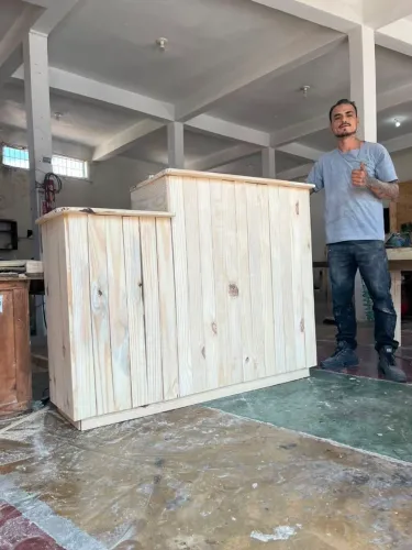 Balcão de madeira 1,59x1, 10x50