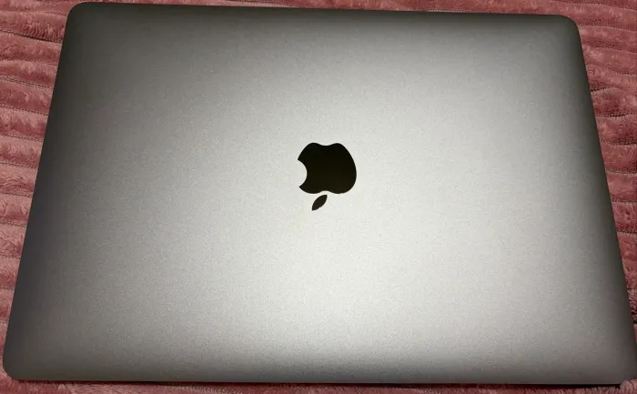 MACBOOK AIR M1 256GB