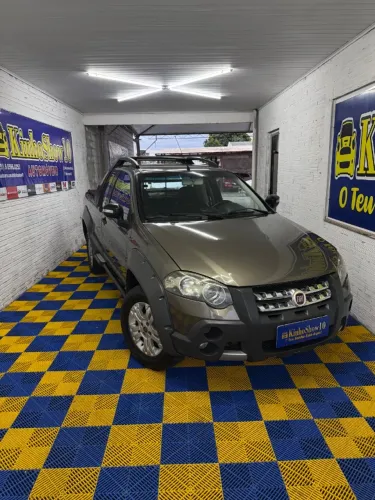 Fiat Strada Adventure 1.8/ 1.8 Locker Flex CE 2010