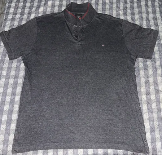 Camisa polo da marca Aramis 
