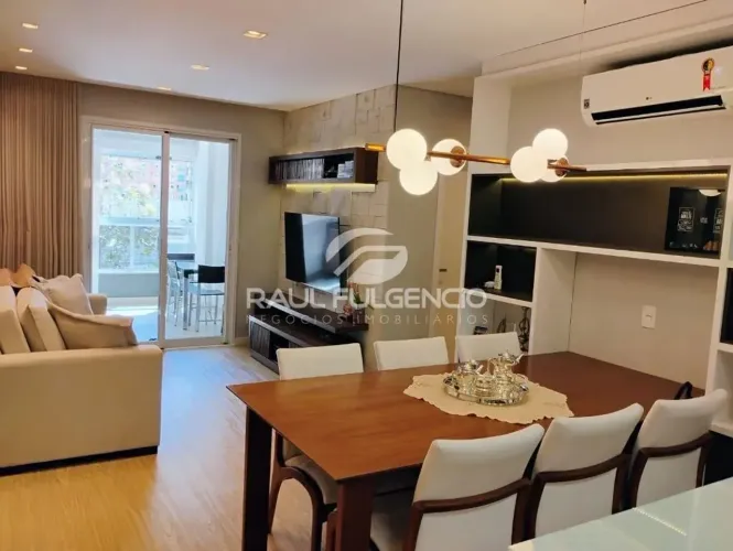 Apartamento a Venda com 2 suítes, , 2 vagas de garagem paralelas , todo mobiliado
