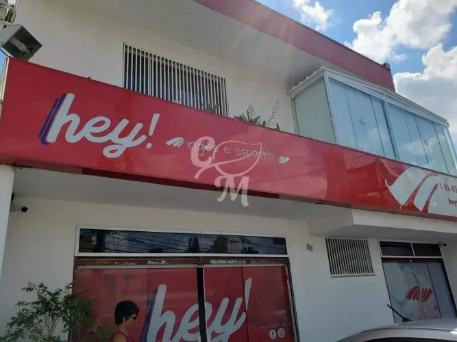 Ponto comercial para locação com 09 salas no Jardim Ana Maria em Jundiaí - SP.