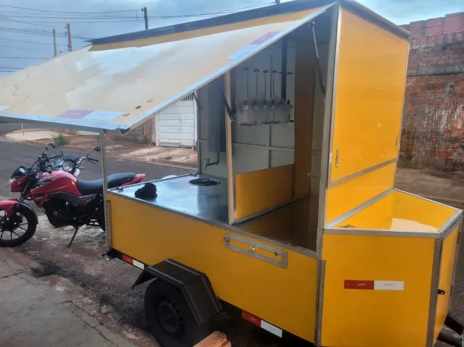 VENDO CARRETINHA DE LANCHE E BEBIDAS