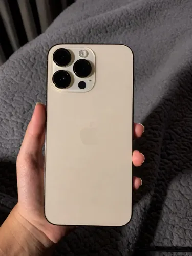 iPhone 14 pro max 256g dourado