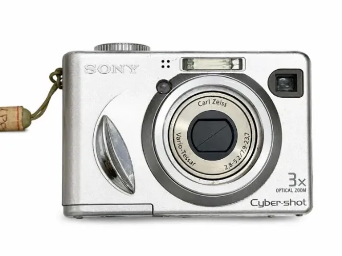 Camera digital Snoy cyber shot 5.1mp DSC-w5