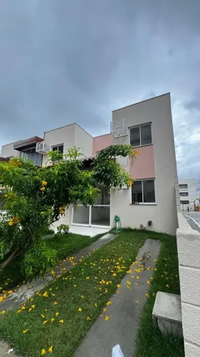 casa com 3 quartos em condomínio